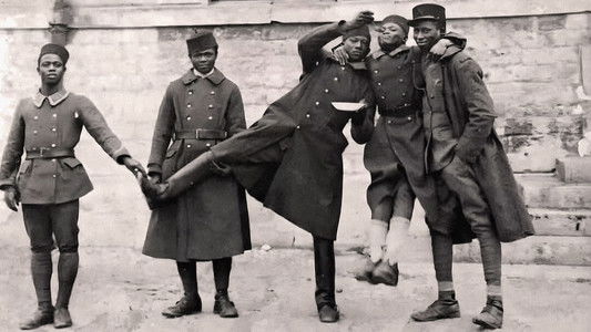 Ils étaient tirailleurs, voix oubliées de la Grande Guerre