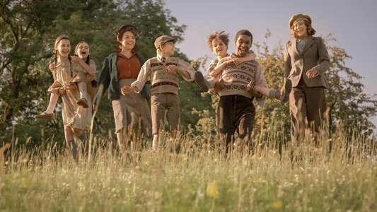 The Railway Children Return