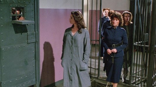 Violenza in un carcere femminile