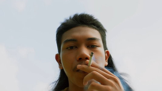 Seni Dalam Mengalami