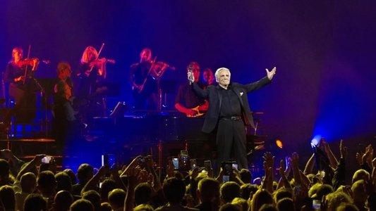 Sardou, autoportrait
