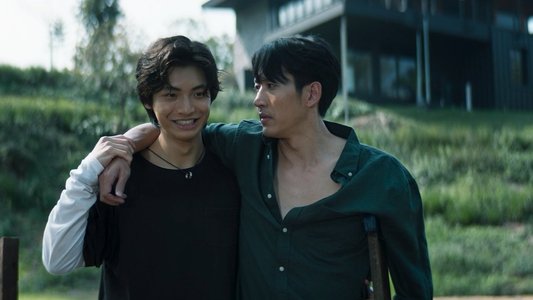 เส้นลองจิจูดที่ 180 องศาลากผ่านเรา