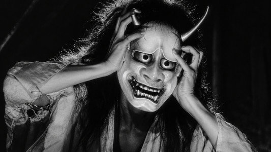 鬼婆