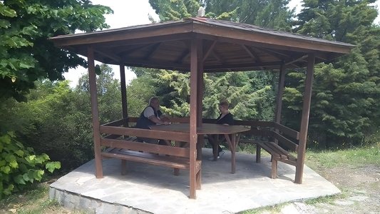 Μην πας ποτέ εκεί