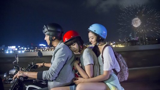 致，第三者