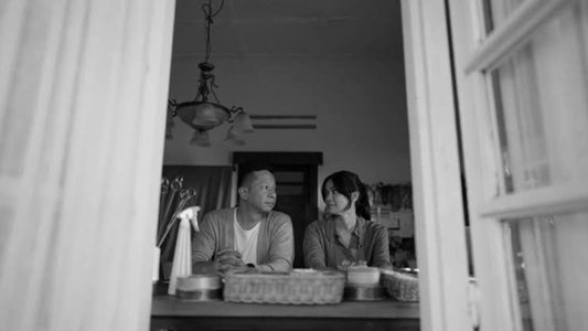 Jatuh Cinta Seperti Di Film-Film