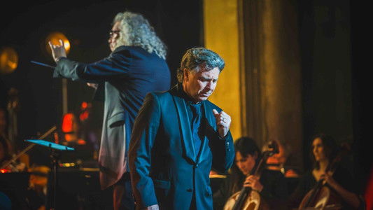 Roberto Alagna aux Folies Bergère, le concert anniversaire