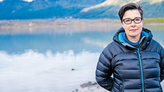 Sue Perkins: Lost In Alaska