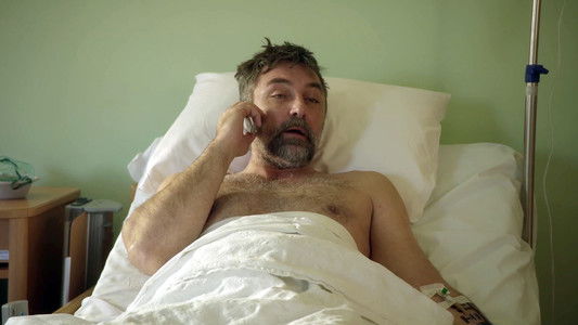 Στα Σύρματα