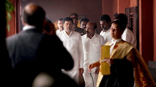 பொன்மகள் வந்தாள்