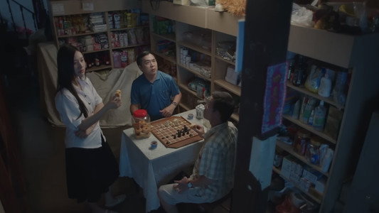 คุณวาฬร้านชำ