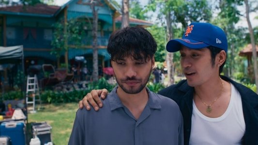 Cinta Tak Pernah Tepat Waktu