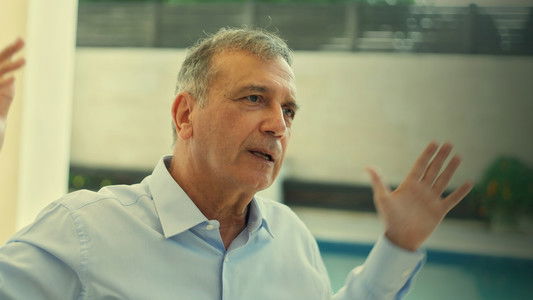 משהו פיקנטי