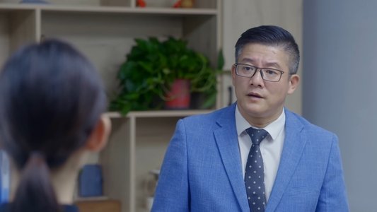 齐妙请微笑