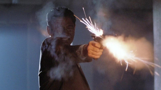 その男、凶暴につき