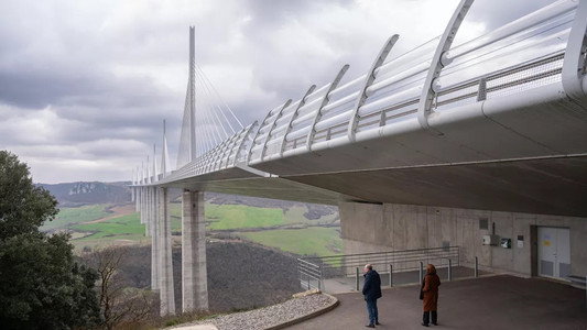 Meurtres à Millau