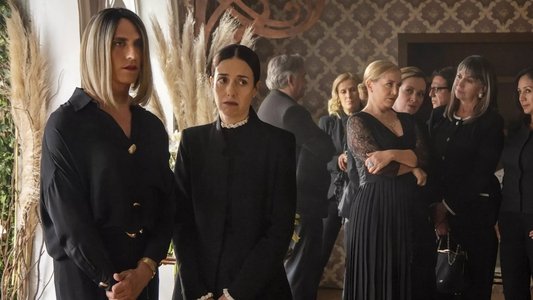La Casa de las Flores: El funeral