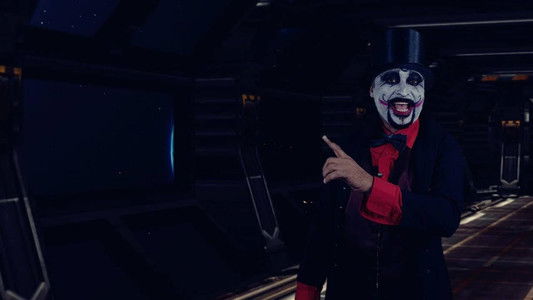 Pharmakon - O Show da Destruição