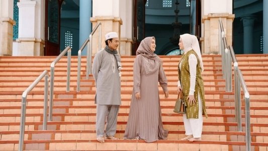 La Tahzan: Cinta, Dosa, Luka...
