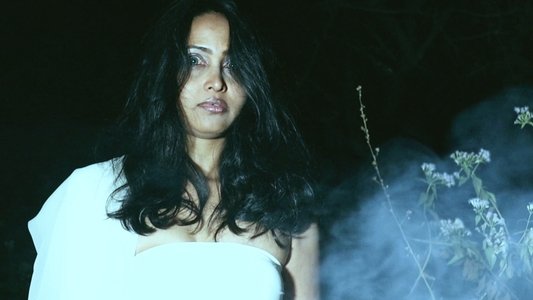 আতঙ্কের ছোয়া