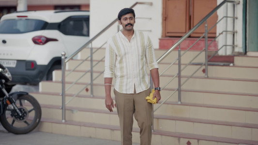 காக்கி சர்க்கஸ்