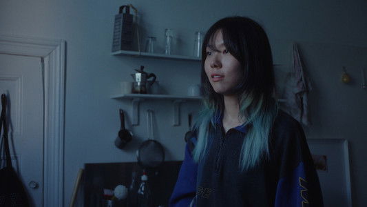 떠나는 사람은 꽃을 산다