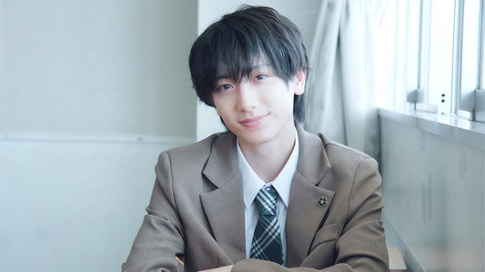 席替えしたら、どうやら後ろの男が俺のこと好きらしい