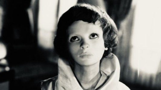 Les Yeux sans visage