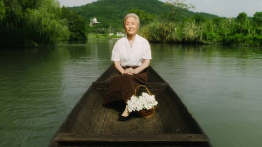 乘船而去