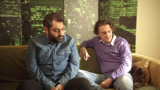 Στα Σύρματα