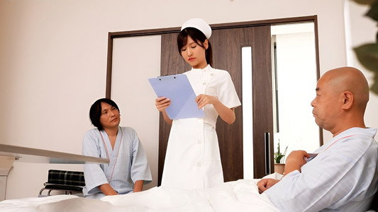 「ごめん、今夜も当直なの…」 夜勤新妻ナース深夜病棟NTR 帰宅しない妻の空白の12時間 桜空もも