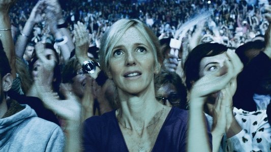 Elle l'adore