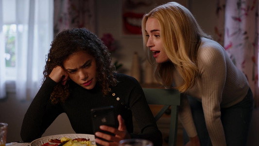 Ginny & Georgia
