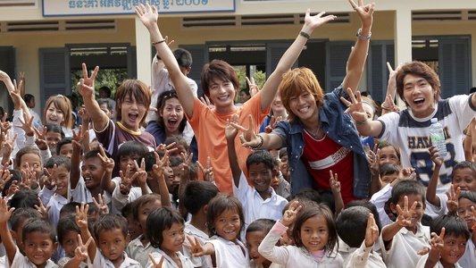 僕たちは世界を変えることができない。But, we wanna build a school in Cambodia.