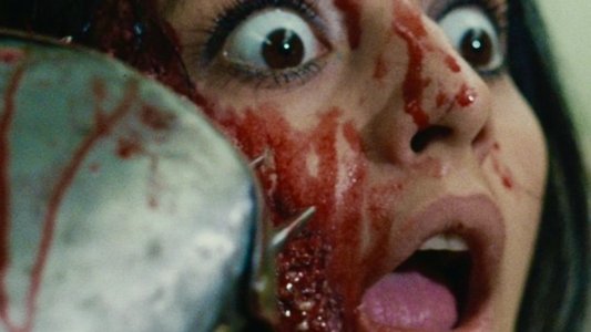 La morte accarezza a mezzanotte