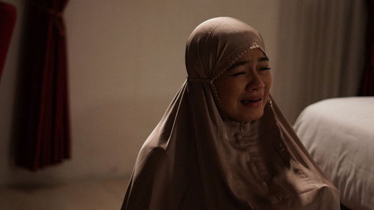 Air Mata di Ujung Sajadah 2