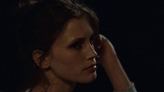 Jeune & Jolie