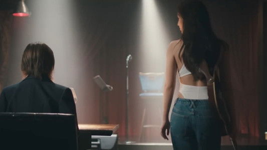 เงาใต้พระจันทร์