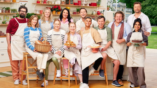 Hela Kändis-Sverige Bakar