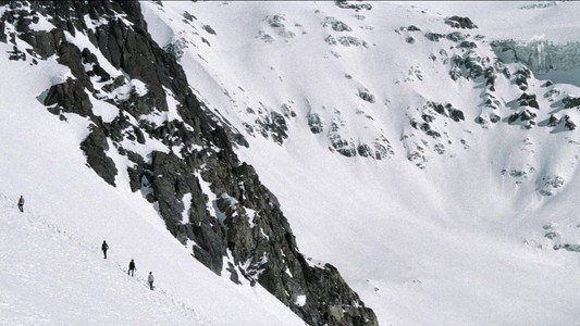 La sociedad de la nieve