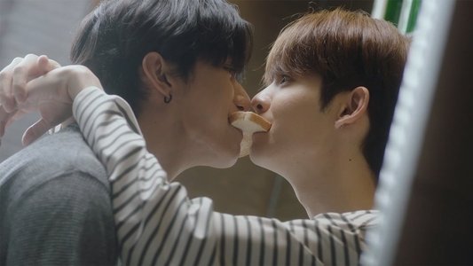 อย่าเล่นกับอนล