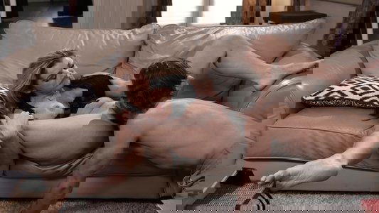 Hot Wife Creampie 4