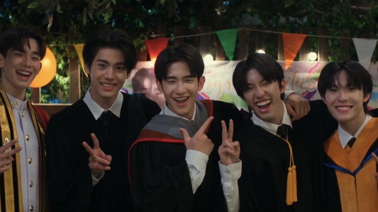 ต้นส้มอยู่บ้านเขา แต่ผลส้มหล่นมาบ้านเราตลอดเลย