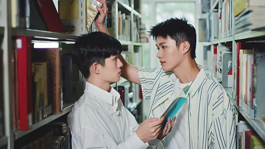 你的心事映在我的眉间