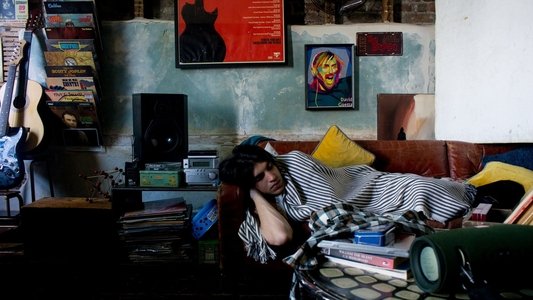 डीजे मोहब्बत के साथ लगभग प्यार