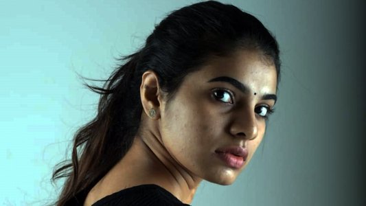 பூ சாண்டி வரான்