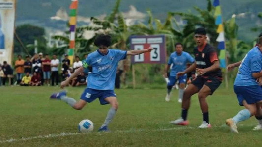 Bapakmu Kiper