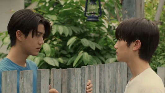 ต้นส้มอยู่บ้านเขา แต่ผลส้มหล่นมาบ้านเราตลอดเลย