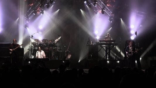 Marillion: A Sunday Night Above The Rain