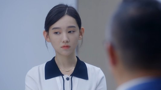 齐妙请微笑